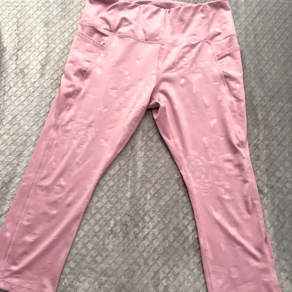 Beautiful RBX XL Leggings Dusty Rose! These are extremely hard to find! - Picture 3 of 10